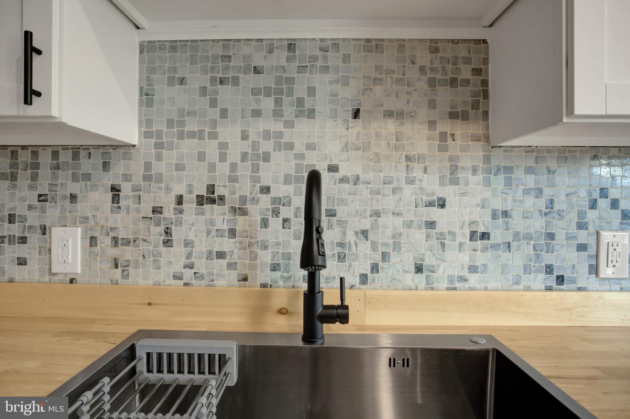 GUILFORD HILLS - Residential