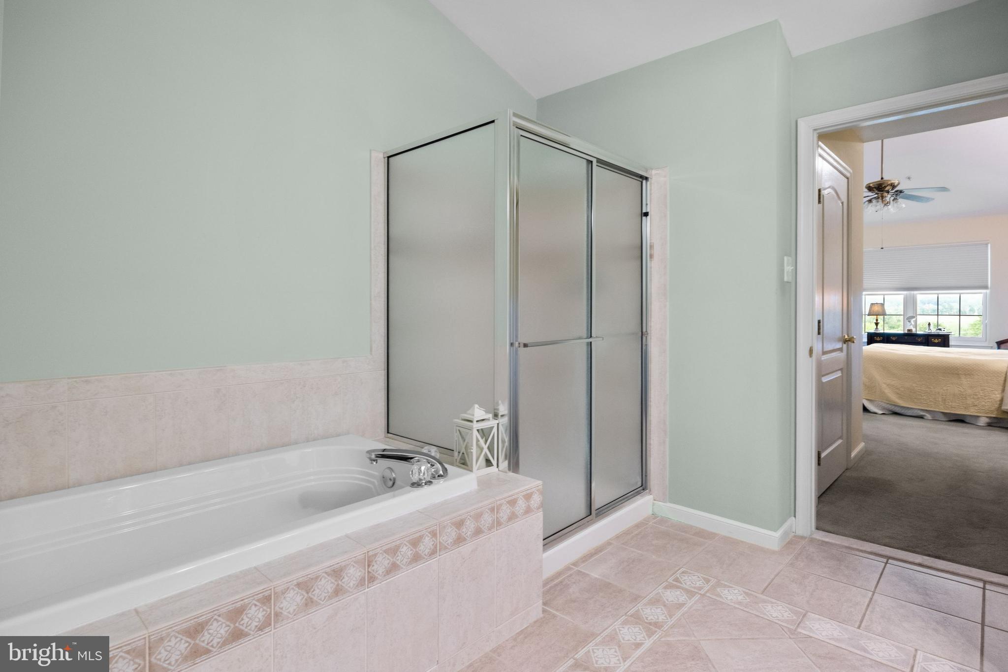 SUMMER HILL - Residential