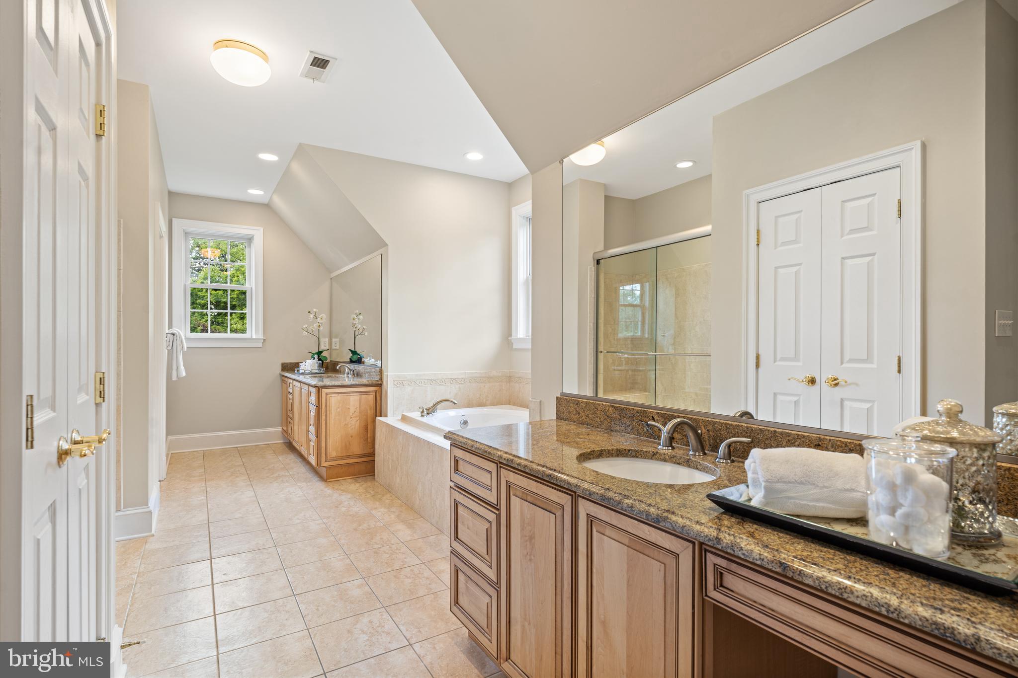 OLDE BLOOMFIELD - Residential