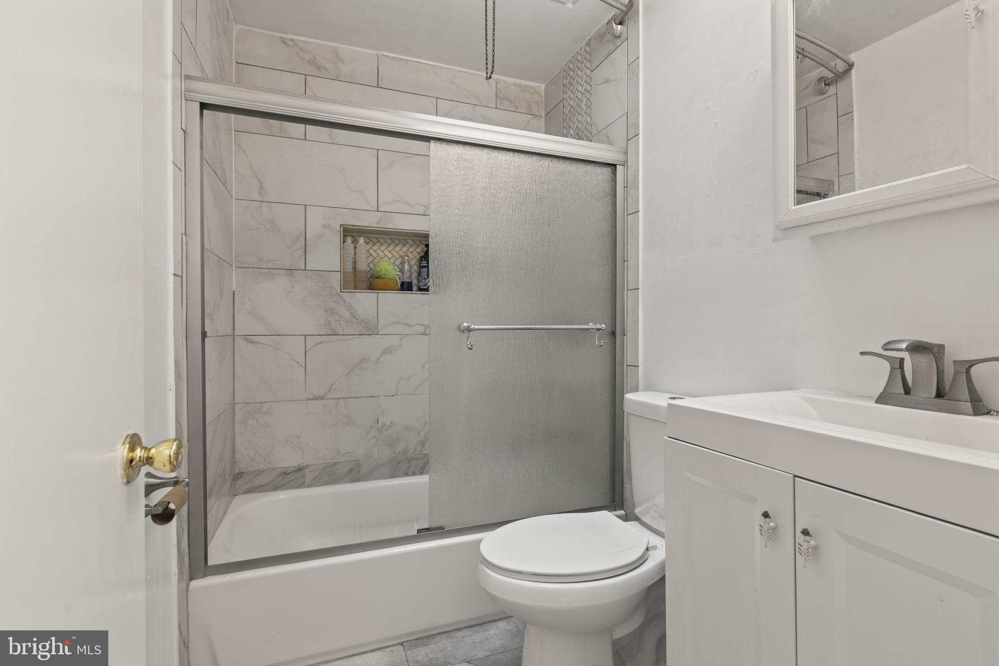 PHILADELPHIA (NORTHEAST) - Residential