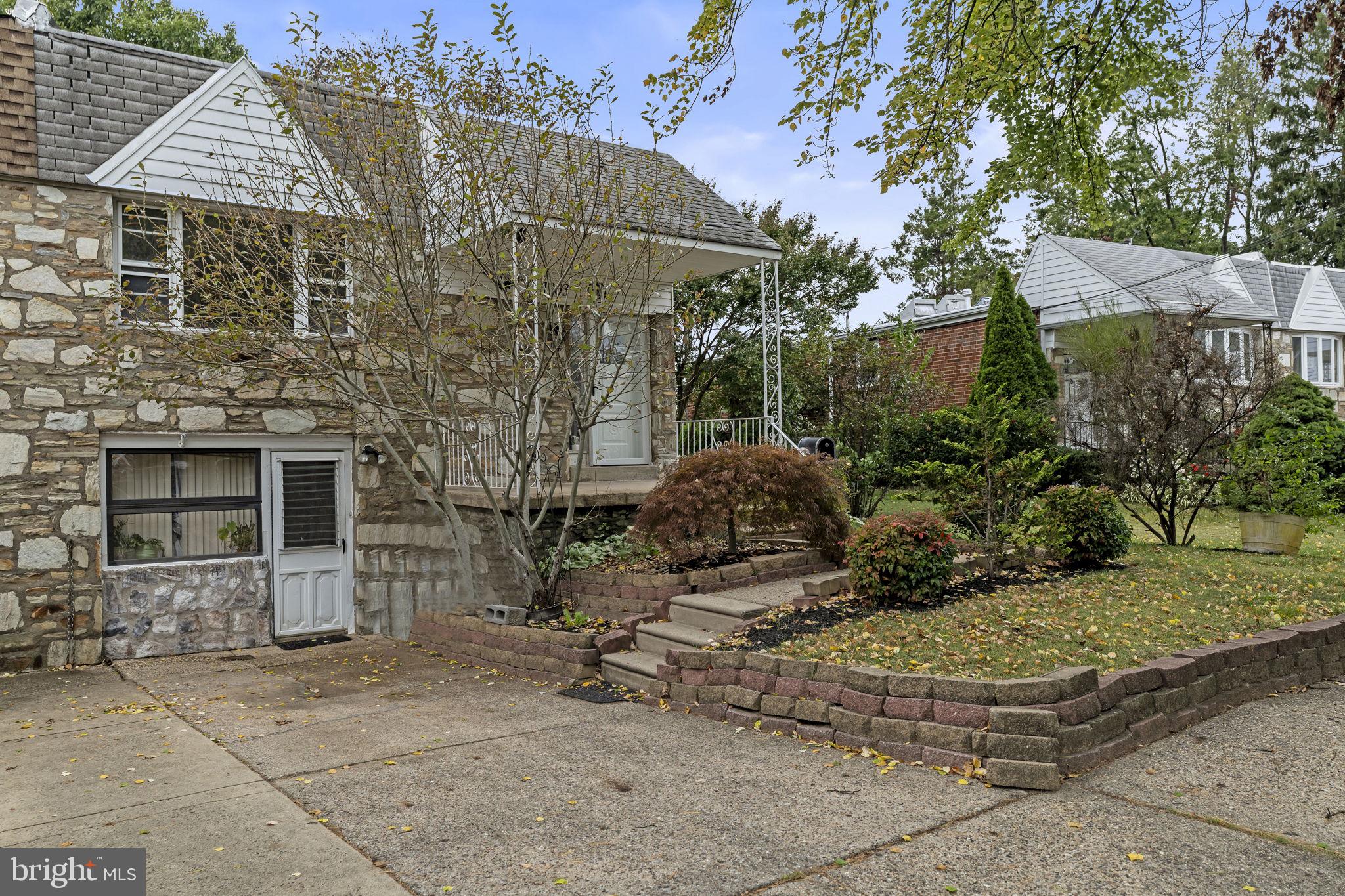 PHILADELPHIA (NORTHEAST) - Residential