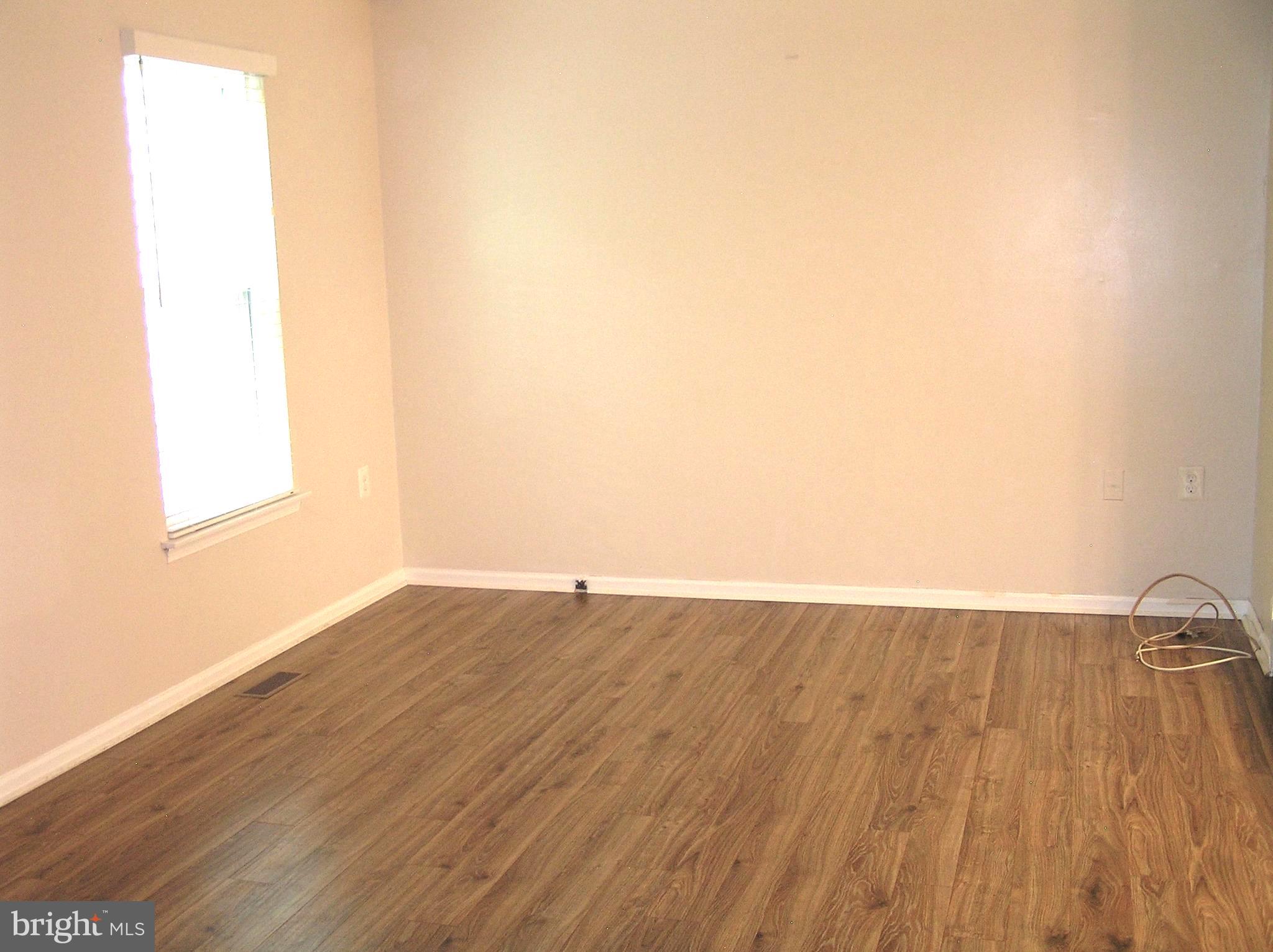 BURKE CENTRE CONSERVANCY - Residential Lease