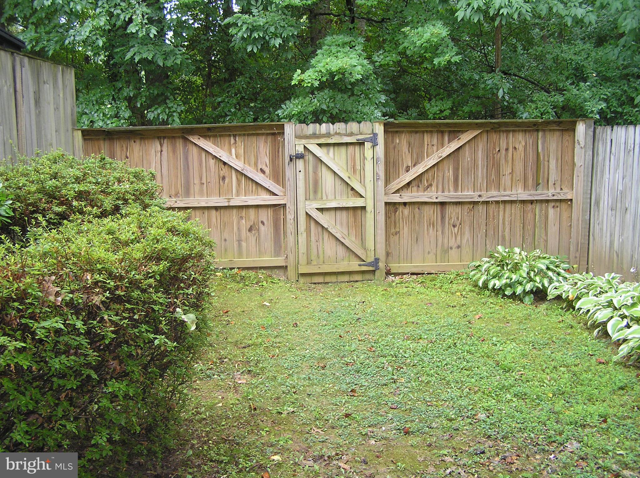 BURKE CENTRE CONSERVANCY - Residential Lease