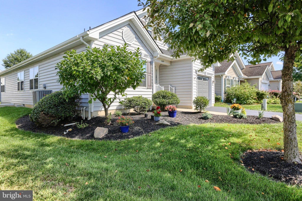 Photo of 669 Baldwin Way, MOUNT JOY, PA 17552 (MLS # PALA2094886)