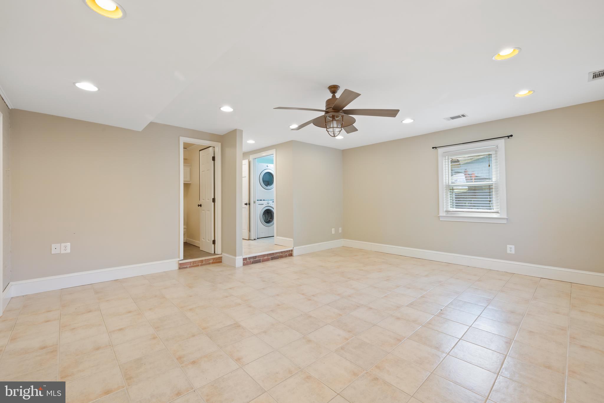 NEW MARKET - Residential Lease