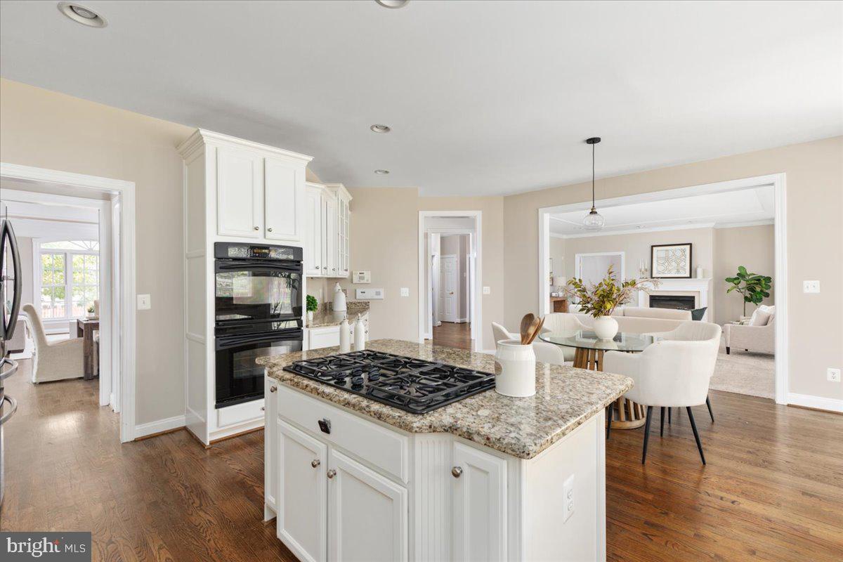 SOUTHERN WALK AT BROADLANDS - Residential