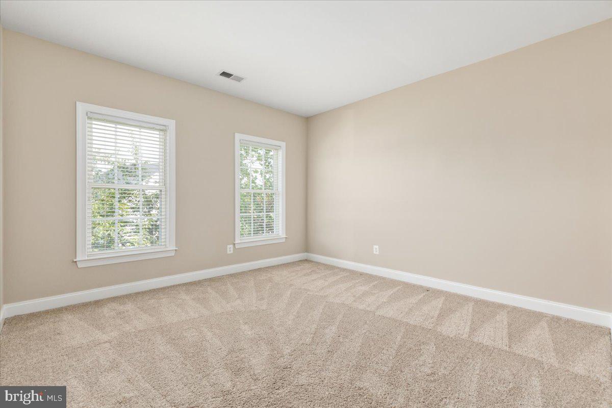 SOUTHERN WALK AT BROADLANDS - Residential