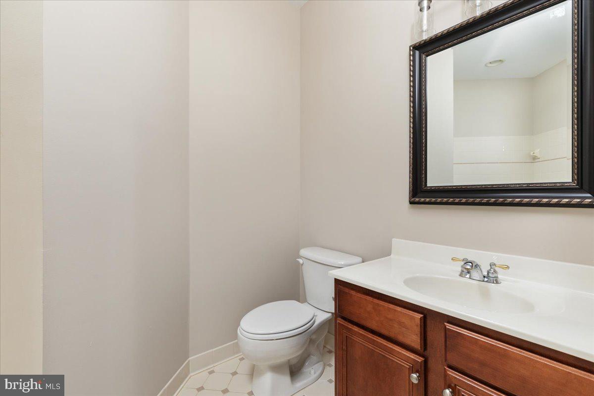 SOUTHERN WALK AT BROADLANDS - Residential