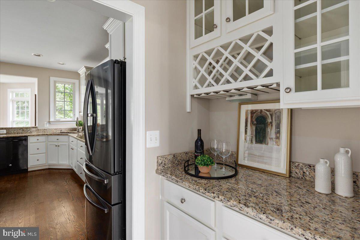 SOUTHERN WALK AT BROADLANDS - Residential