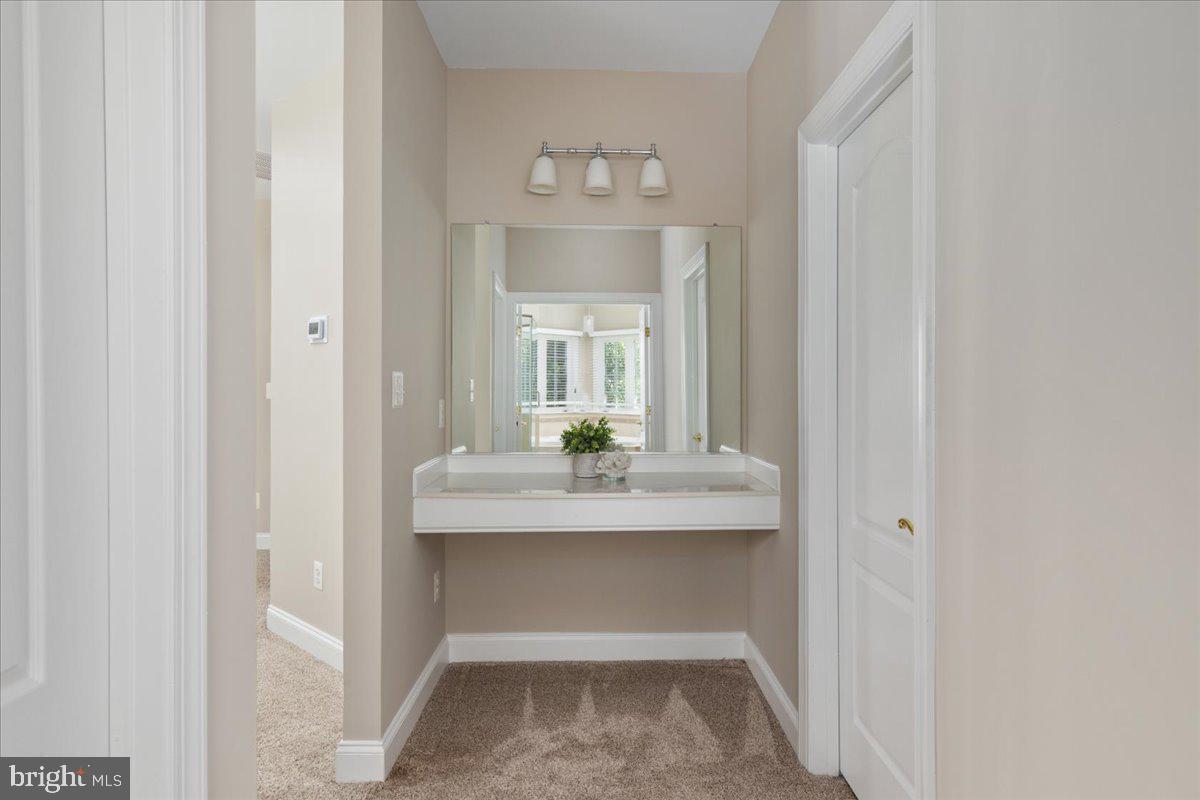 SOUTHERN WALK AT BROADLANDS - Residential