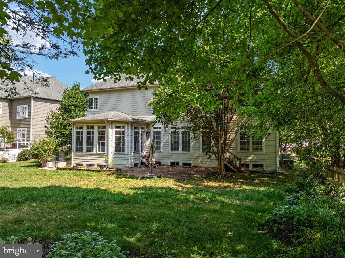 SOUTHERN WALK AT BROADLANDS - Residential