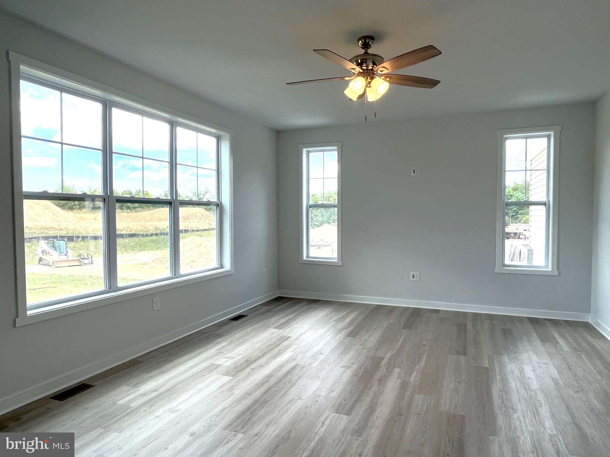 HERITAGE HILLS - Residential