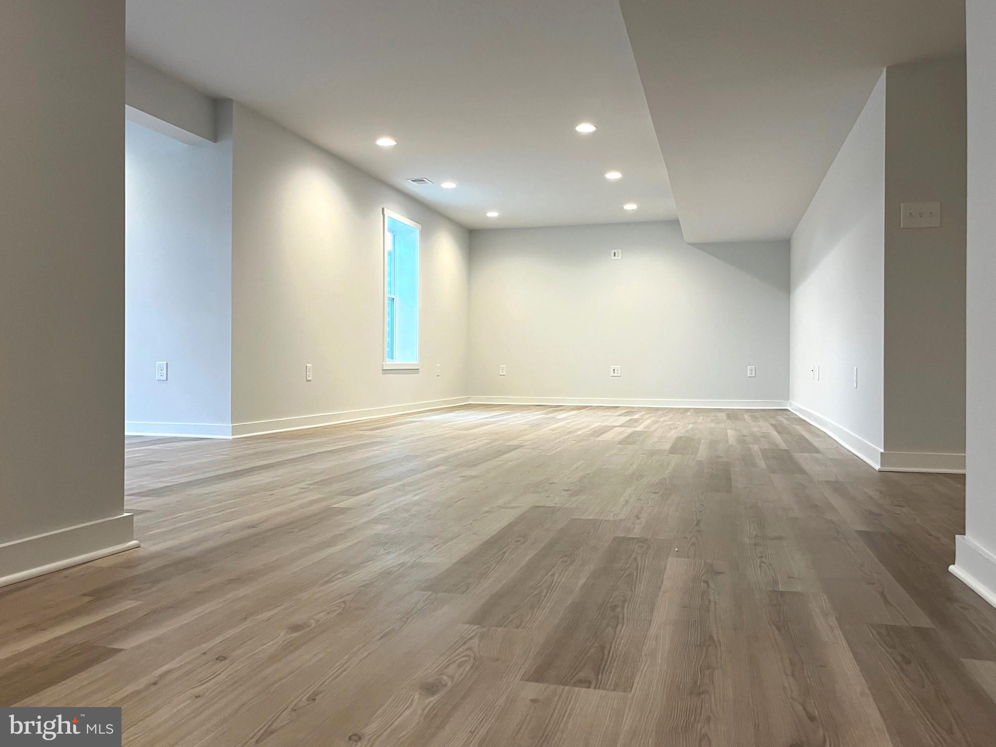 HERITAGE HILLS - Residential