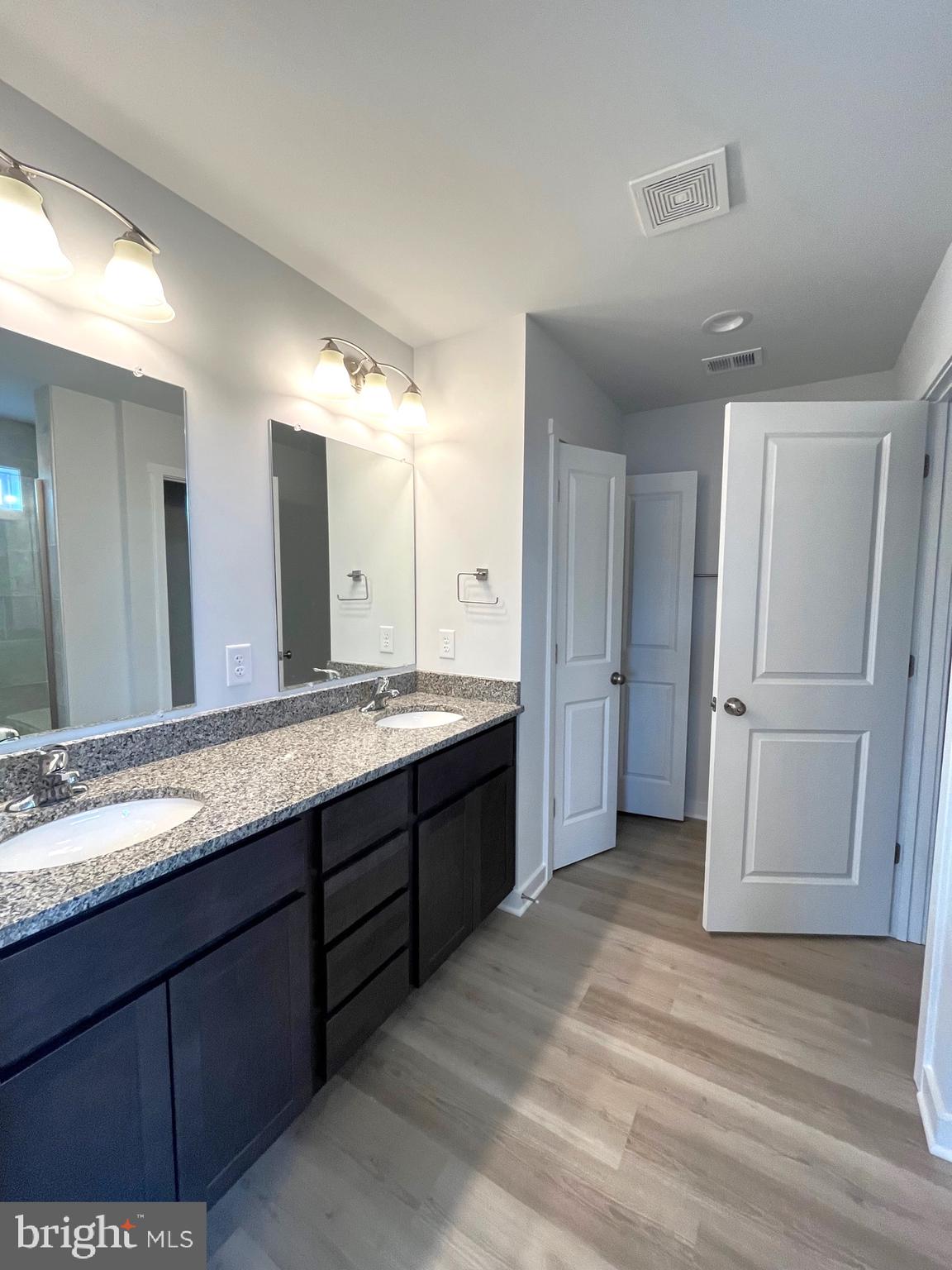 HERITAGE HILLS - Residential