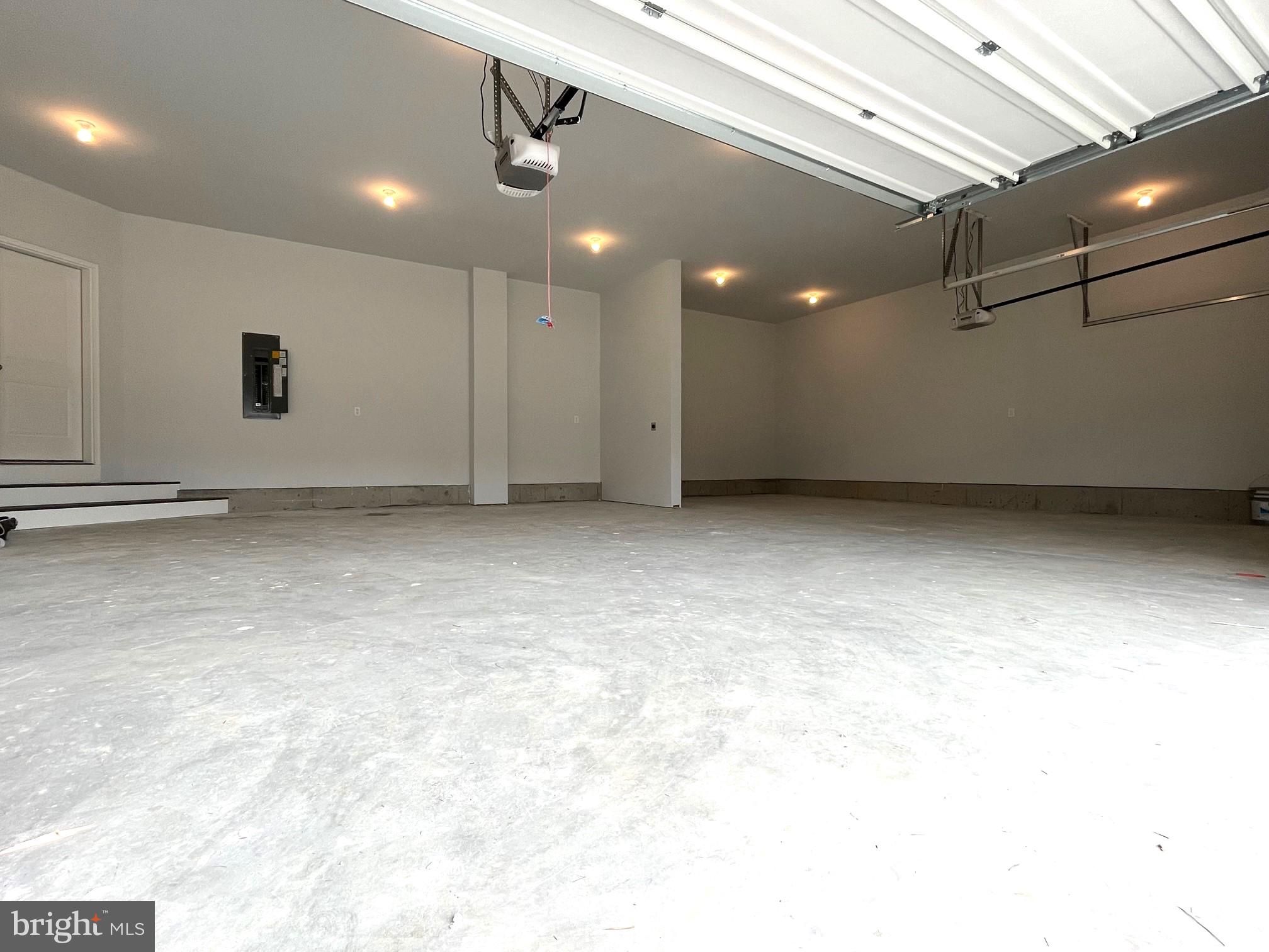 HERITAGE HILLS - Residential