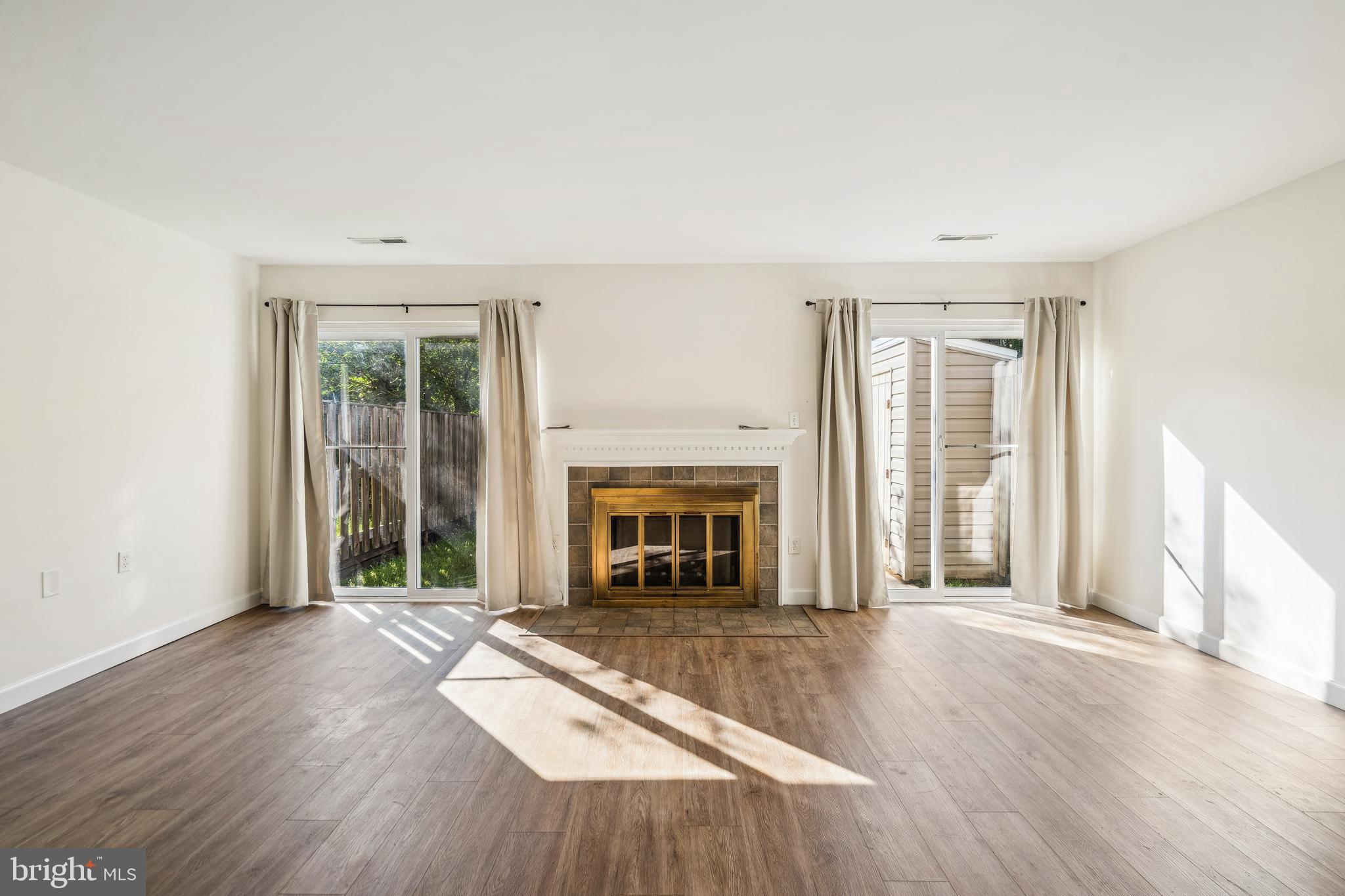 1200 GEMINI DRIVE F