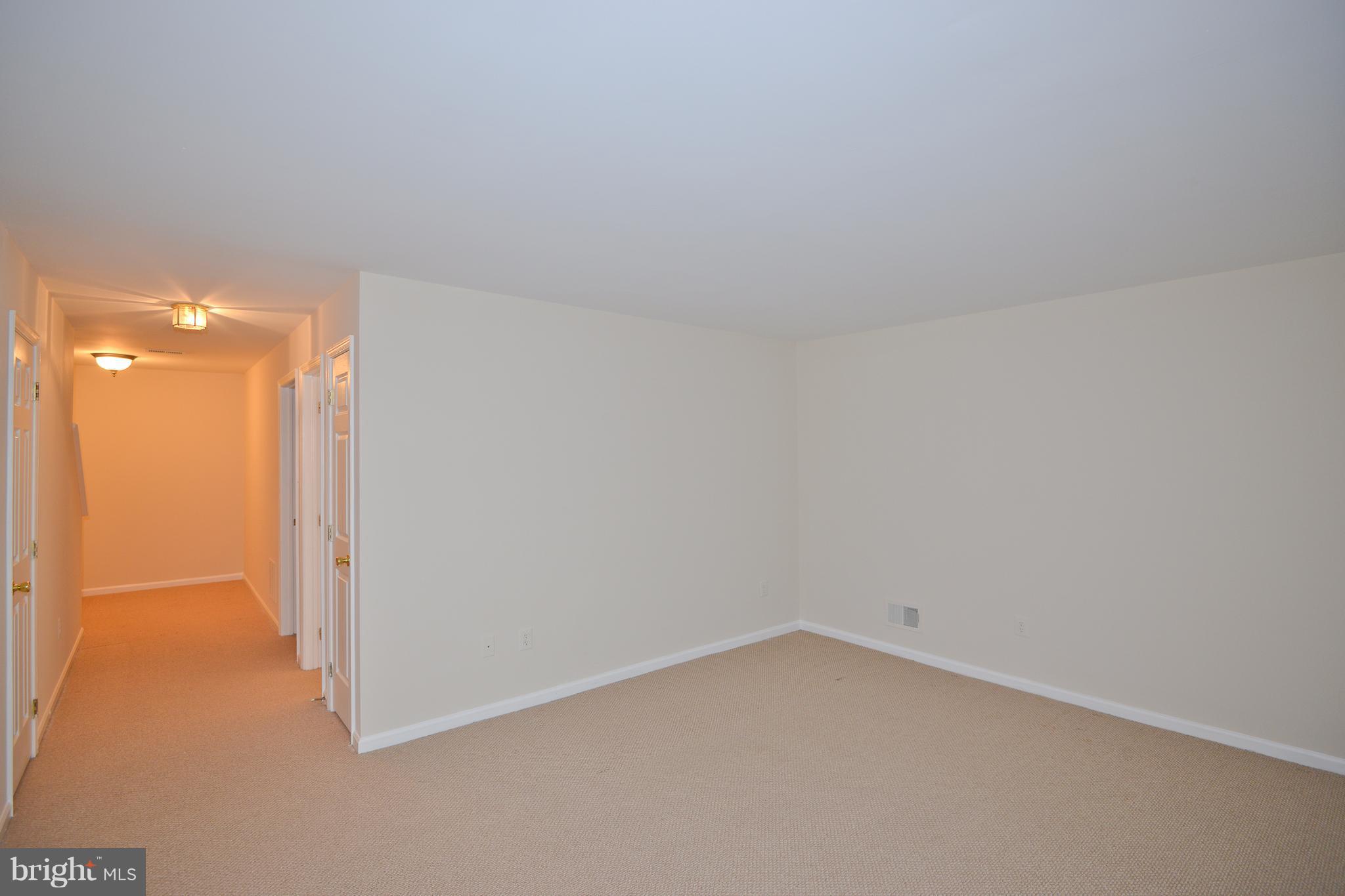 LEE OVERLOOK - Residential