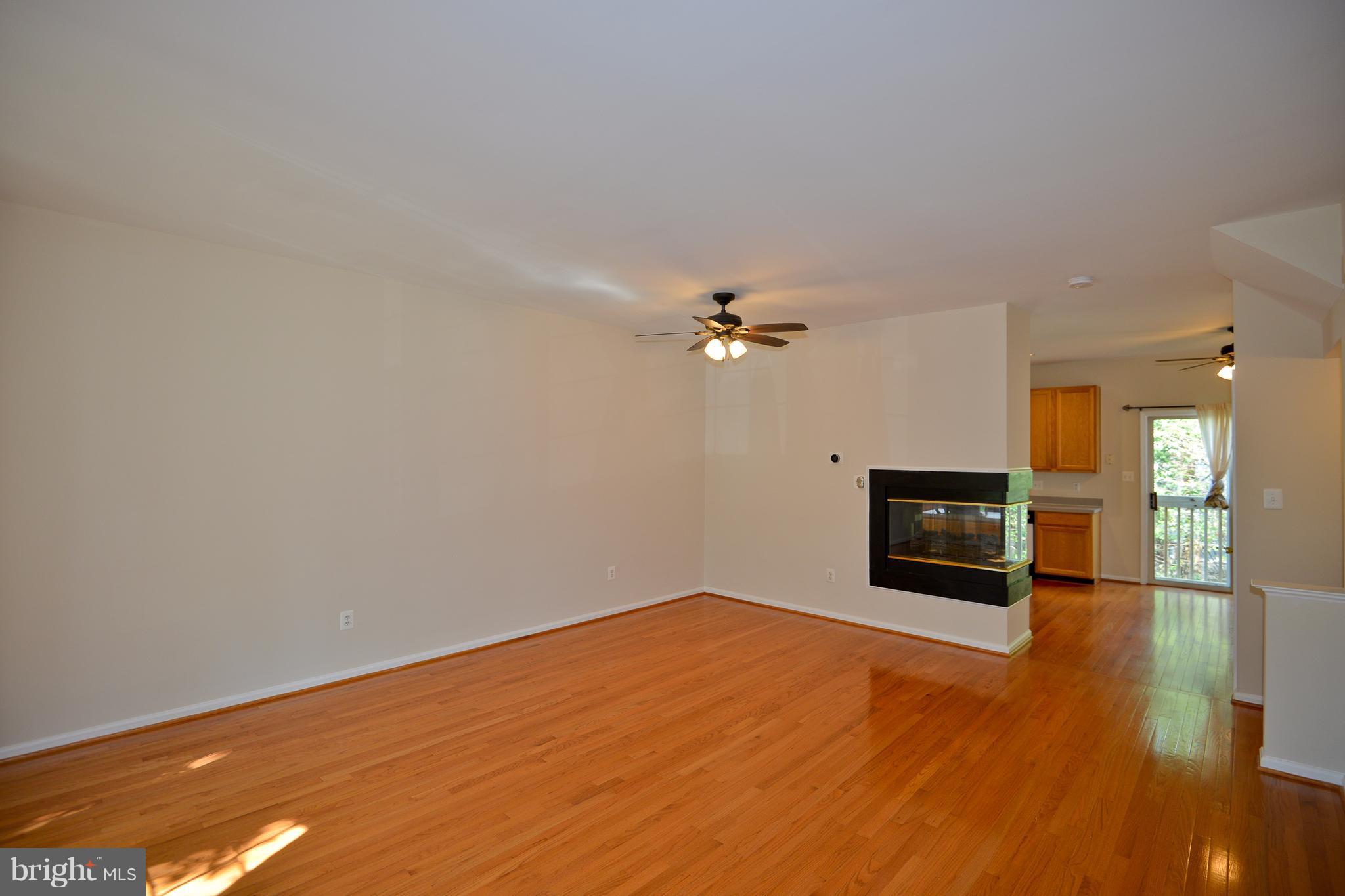 LEE OVERLOOK - Residential