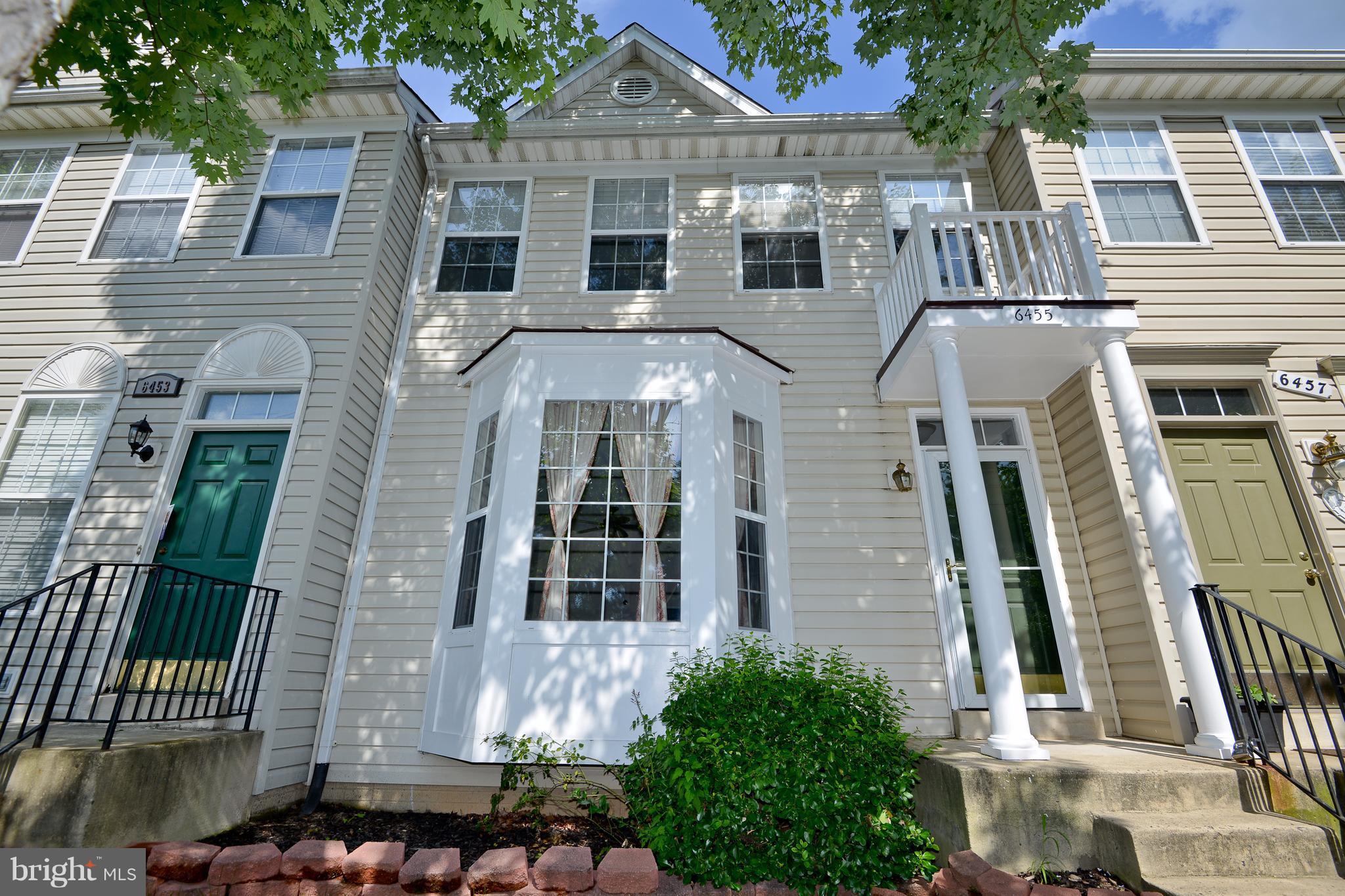 LEE OVERLOOK - Residential