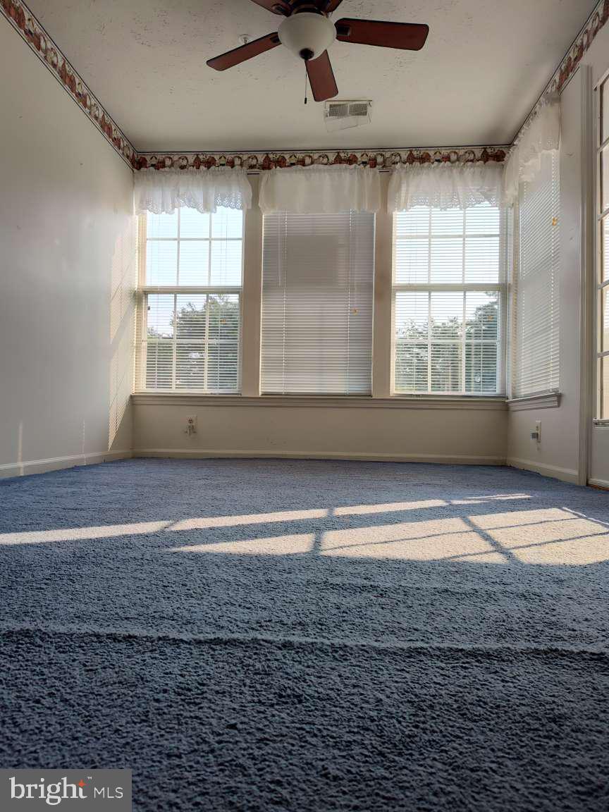 672 JUPITER HILLS COURT