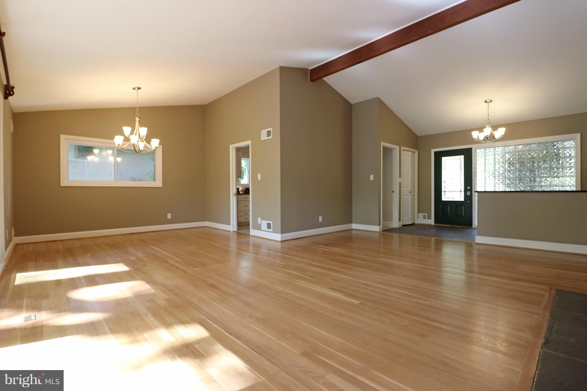 WOODHAVEN - Residential Lease