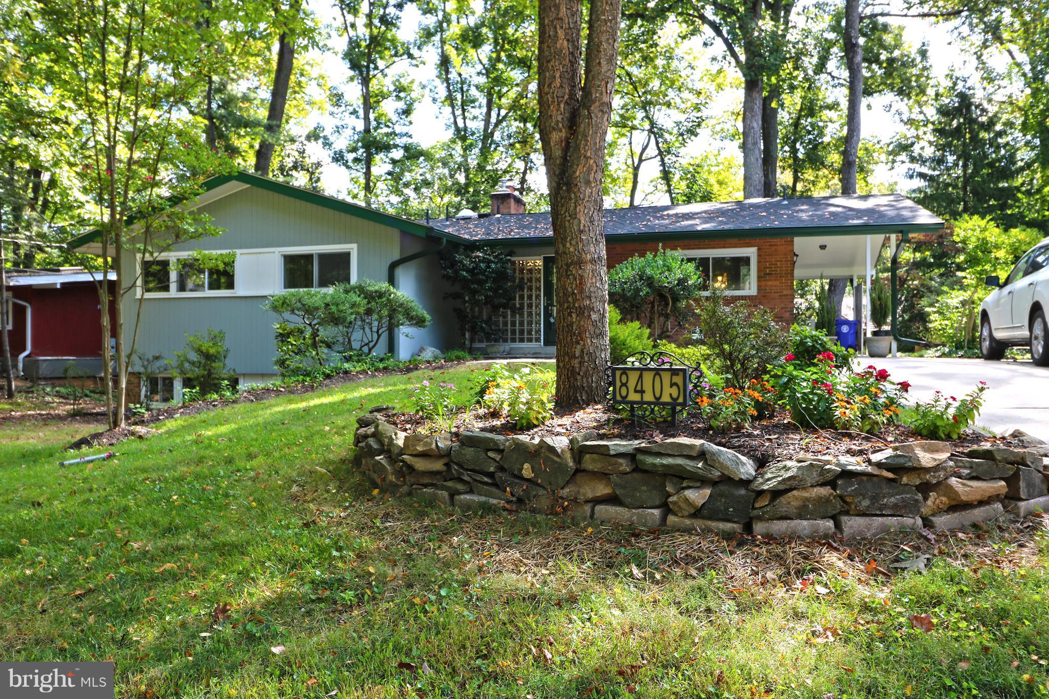 WOODHAVEN - Residential Lease