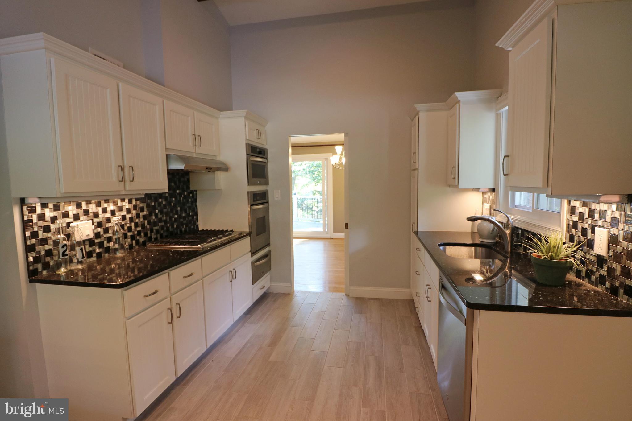 WOODHAVEN - Residential Lease