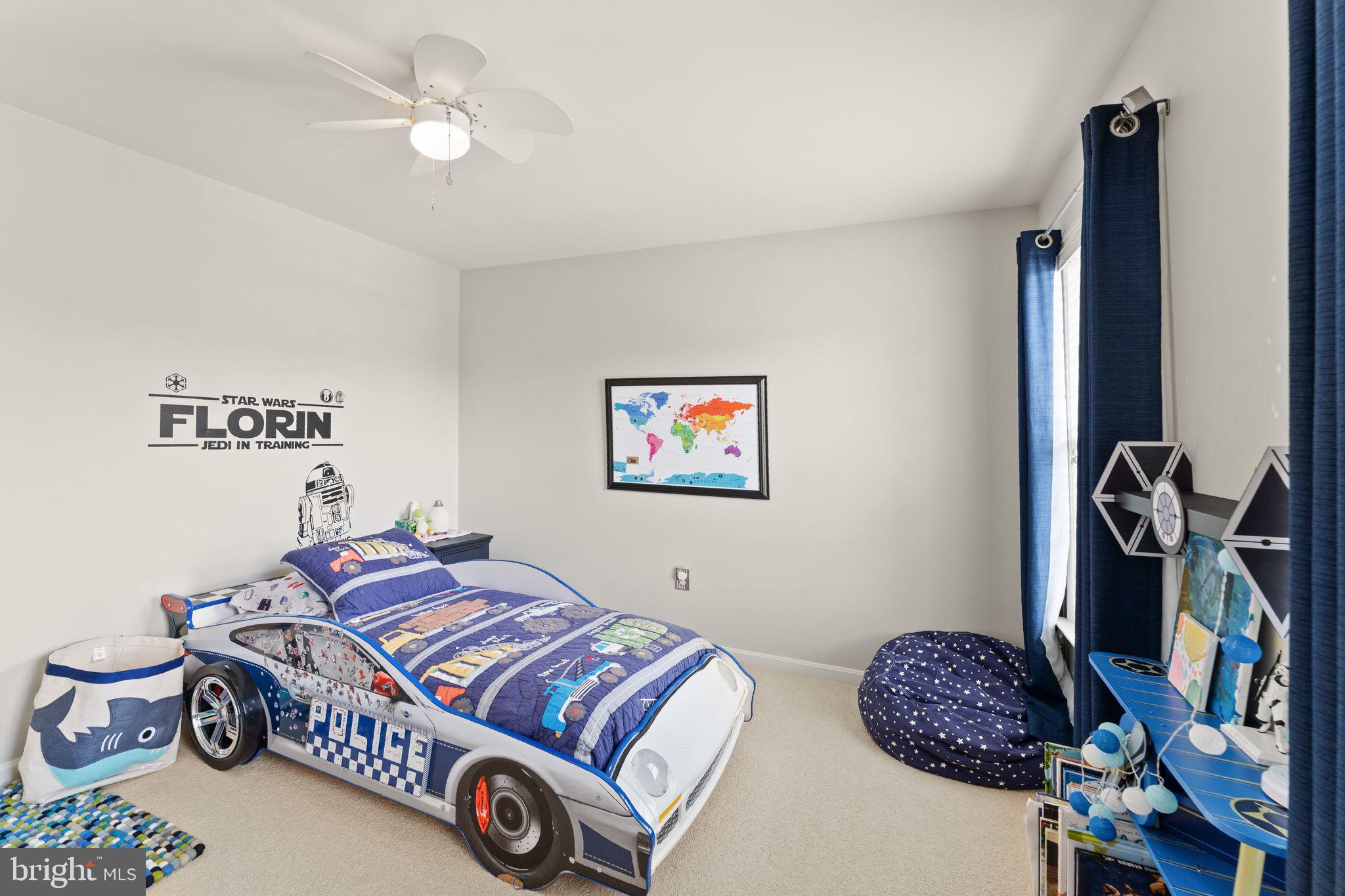 LOWES POINT - Residential