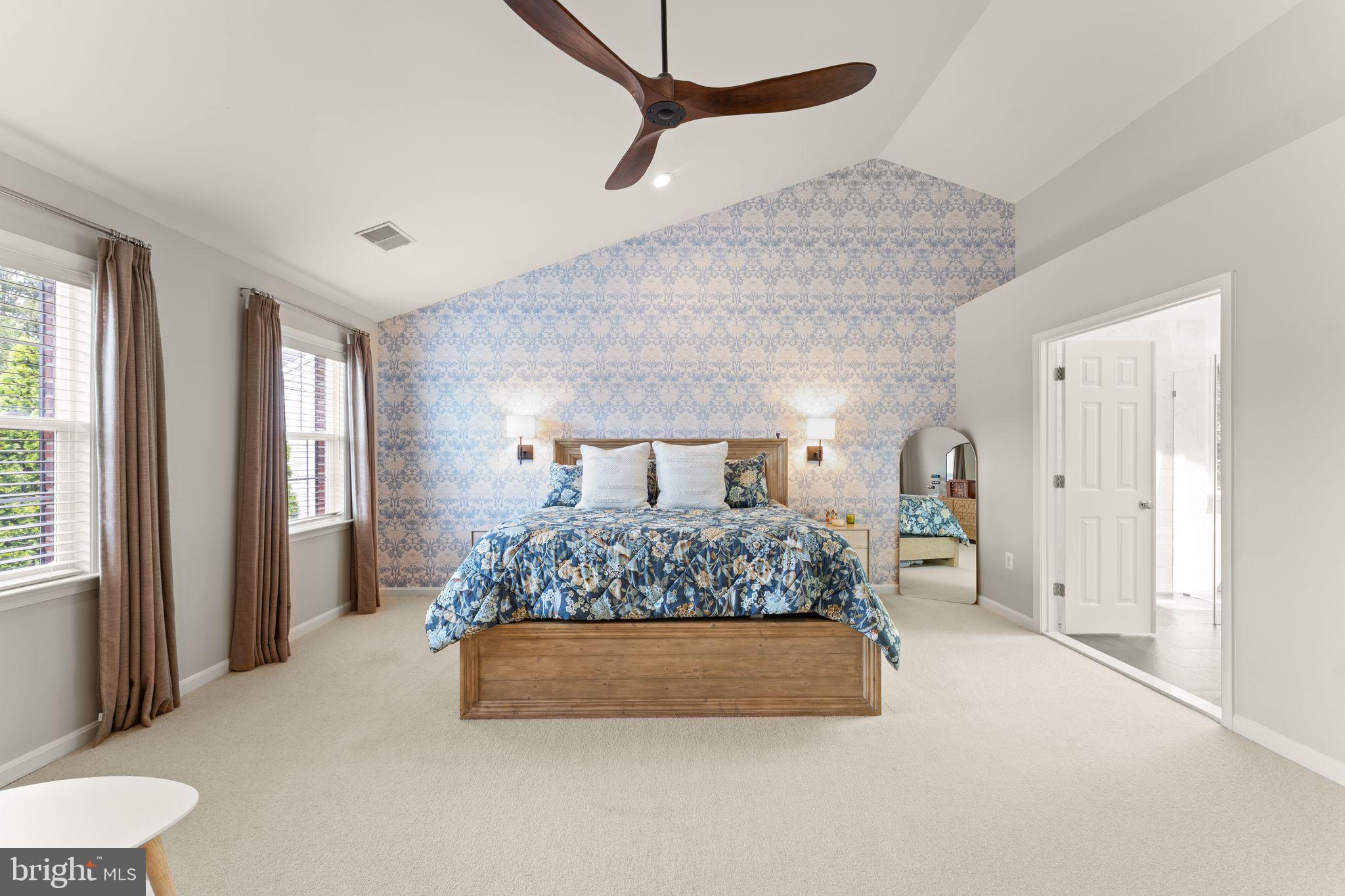 LOWES POINT - Residential