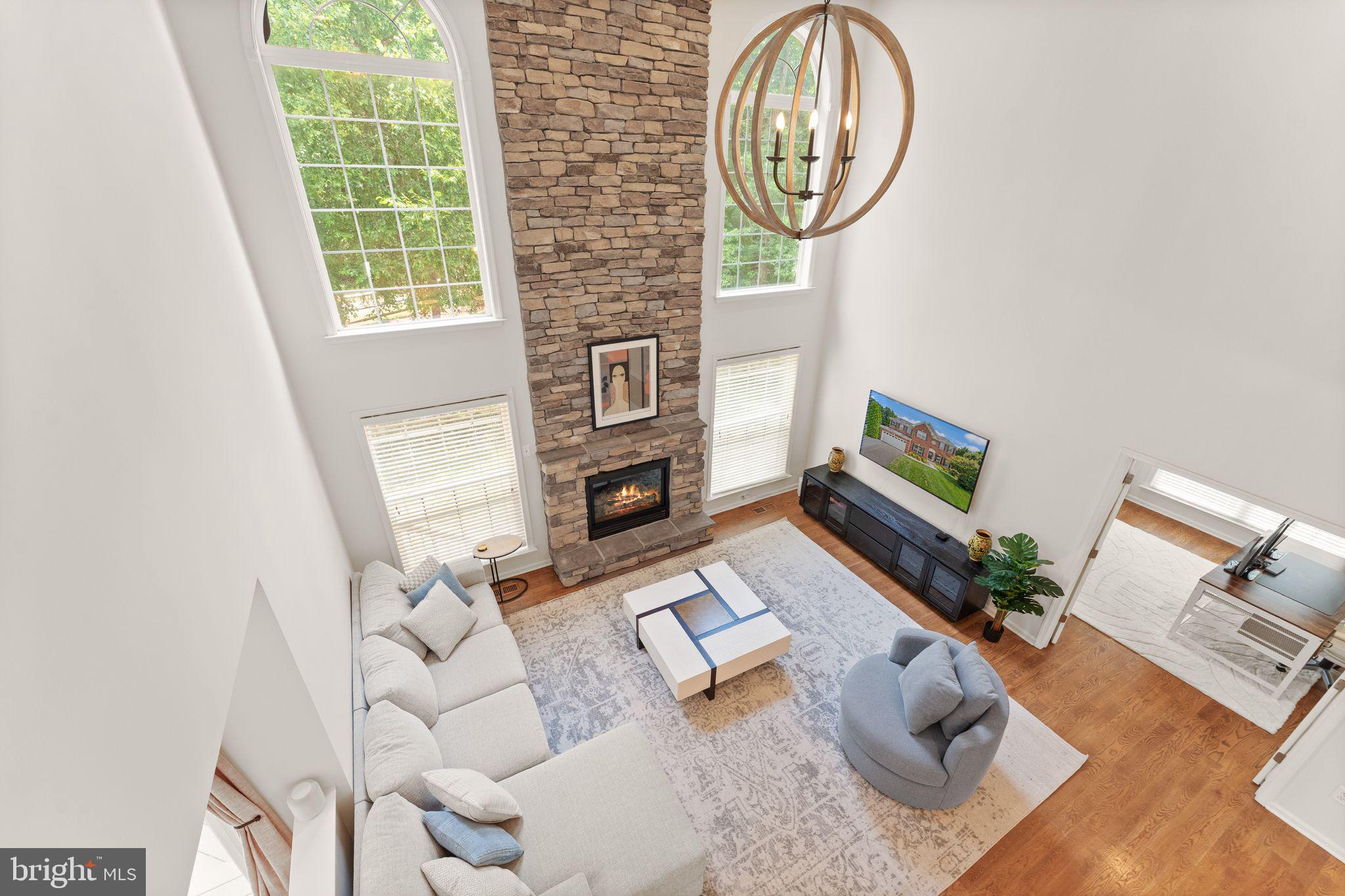 LOWES POINT - Residential