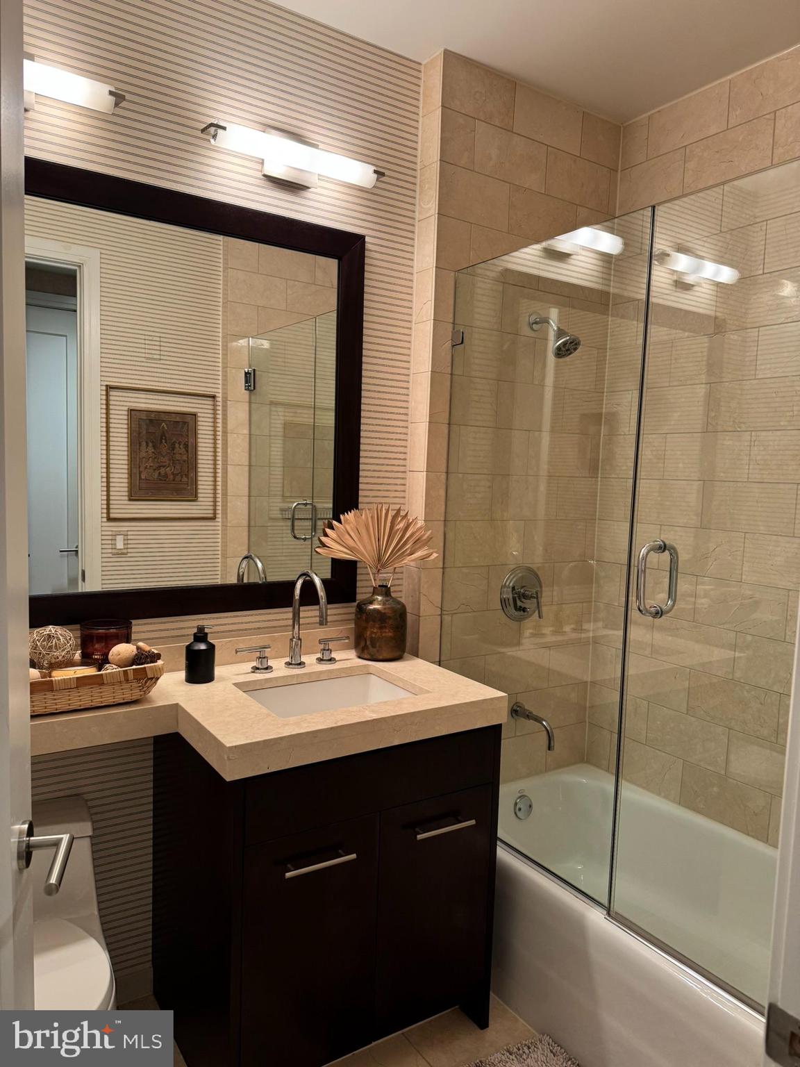 CENTER CITY - Residential