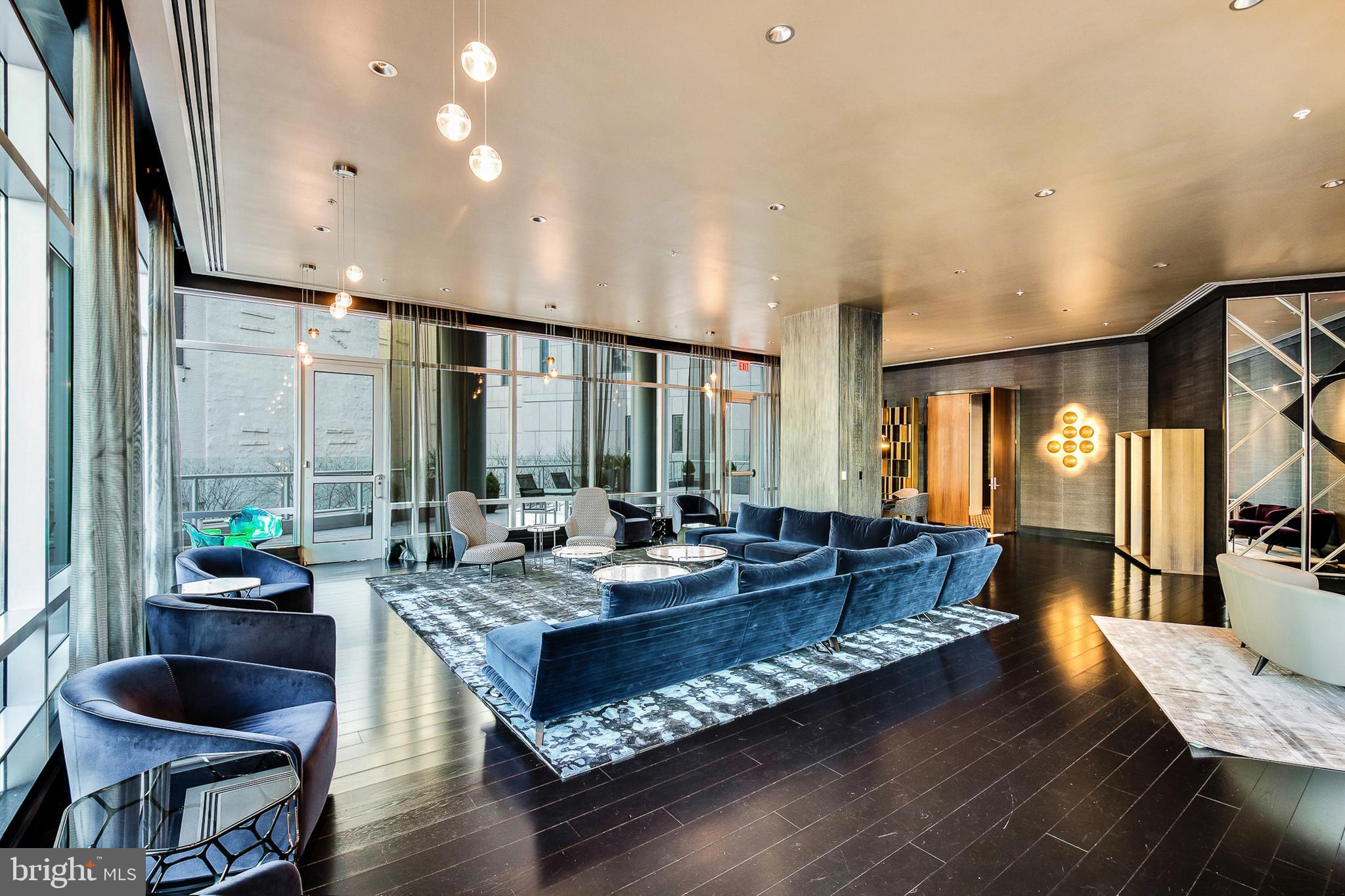 CENTER CITY - Residential