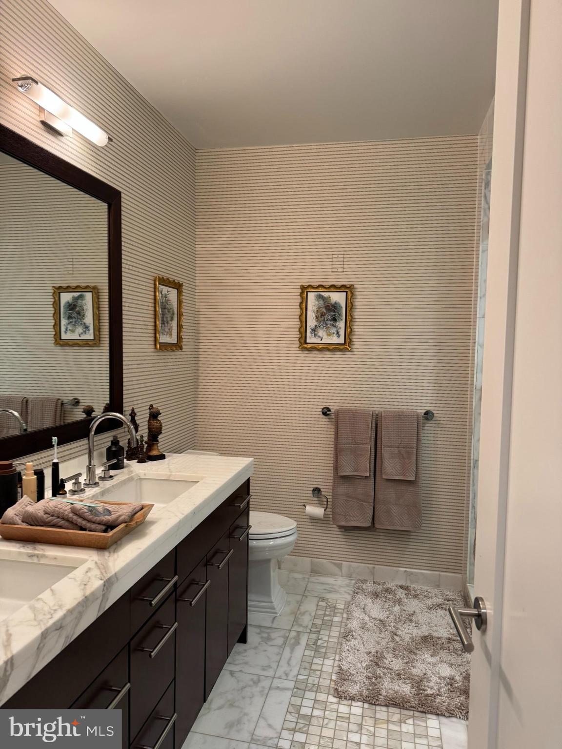 CENTER CITY - Residential