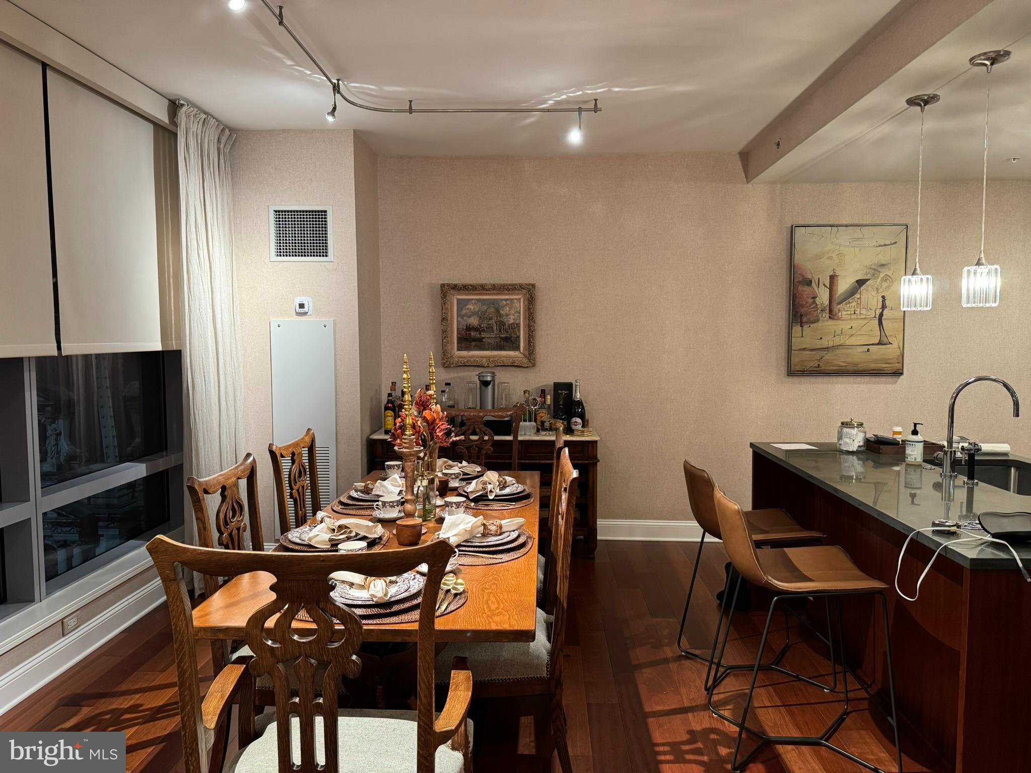 CENTER CITY - Residential