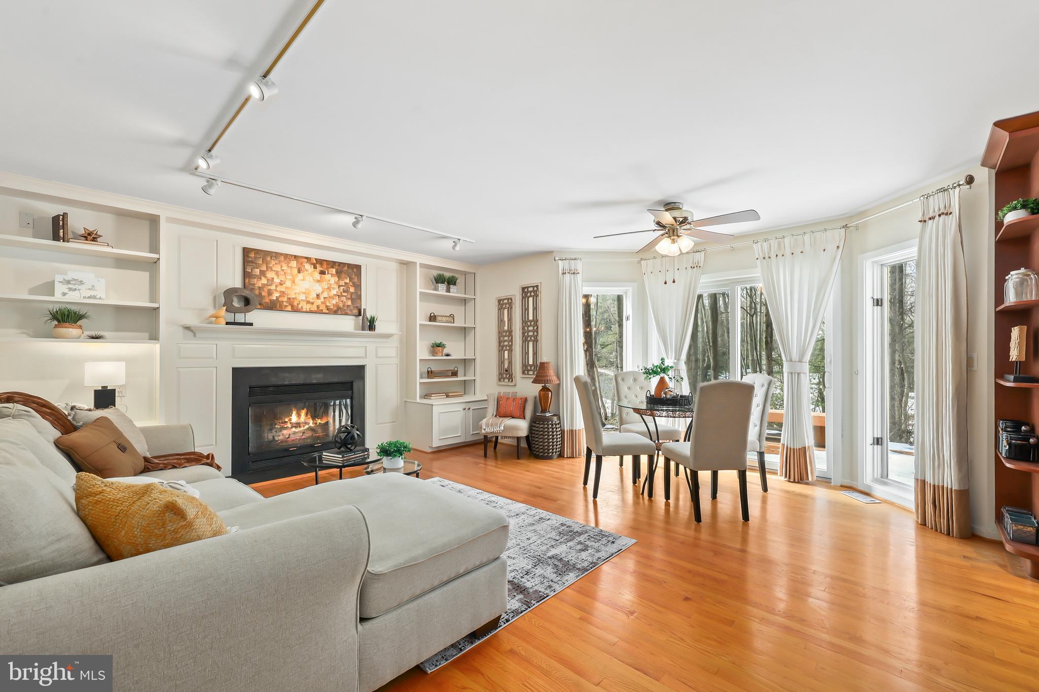 RESTON - Residential