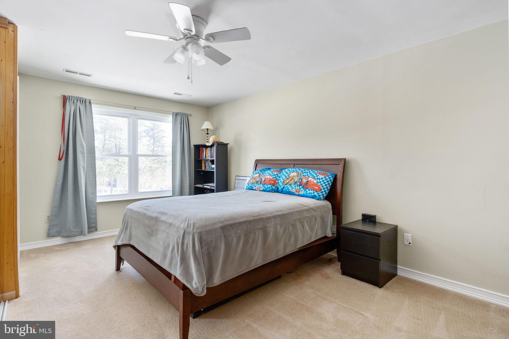 THE ESTATES - Residential