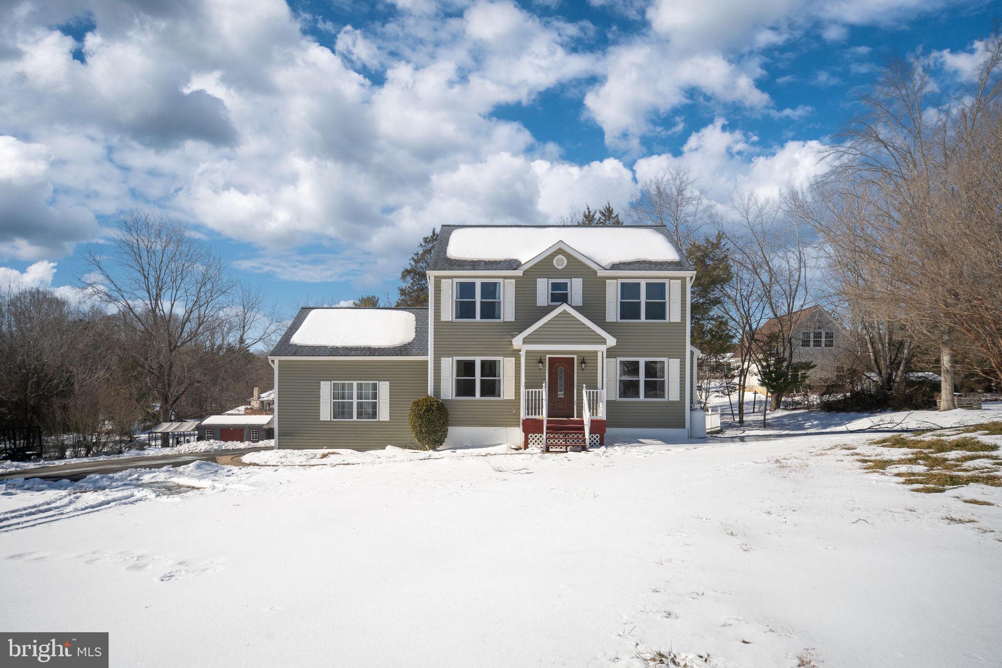 THE ESTATES - Residential