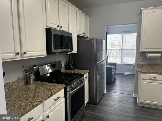 THE WOODYARD PLAT 1> - Residential Lease