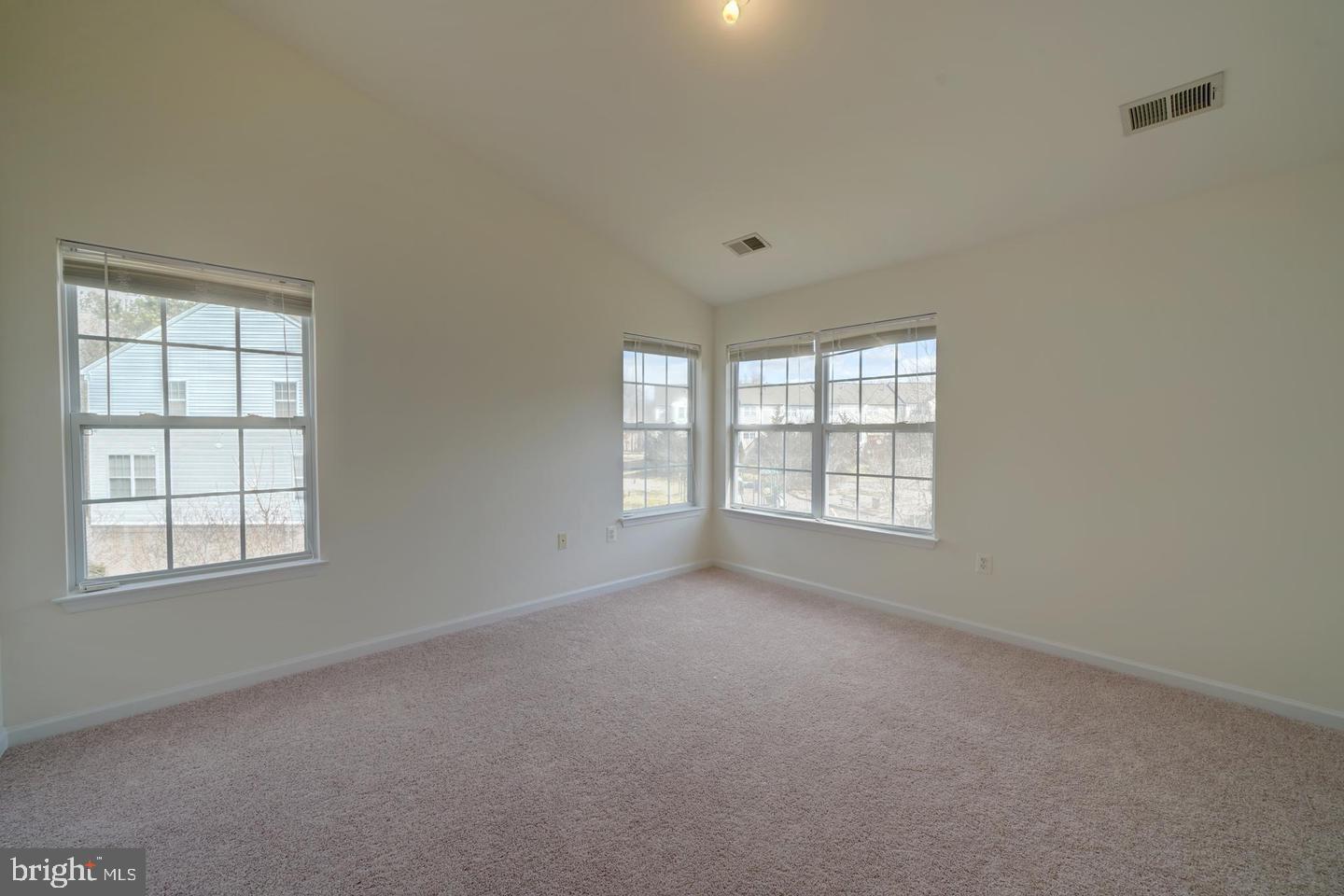 THE WOODYARD PLAT 1> - Residential Lease