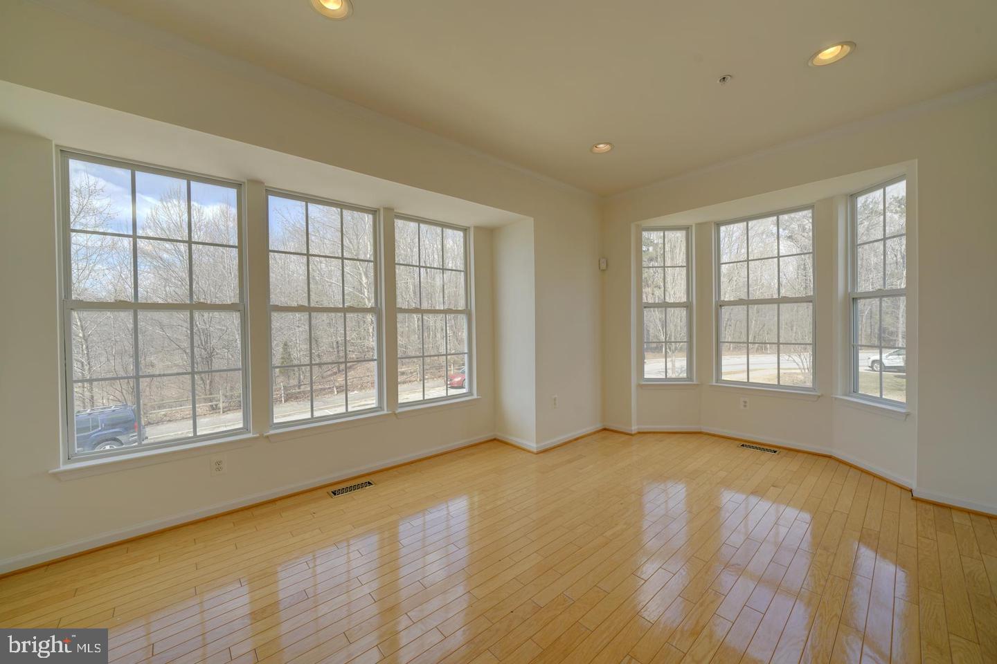 THE WOODYARD PLAT 1> - Residential Lease