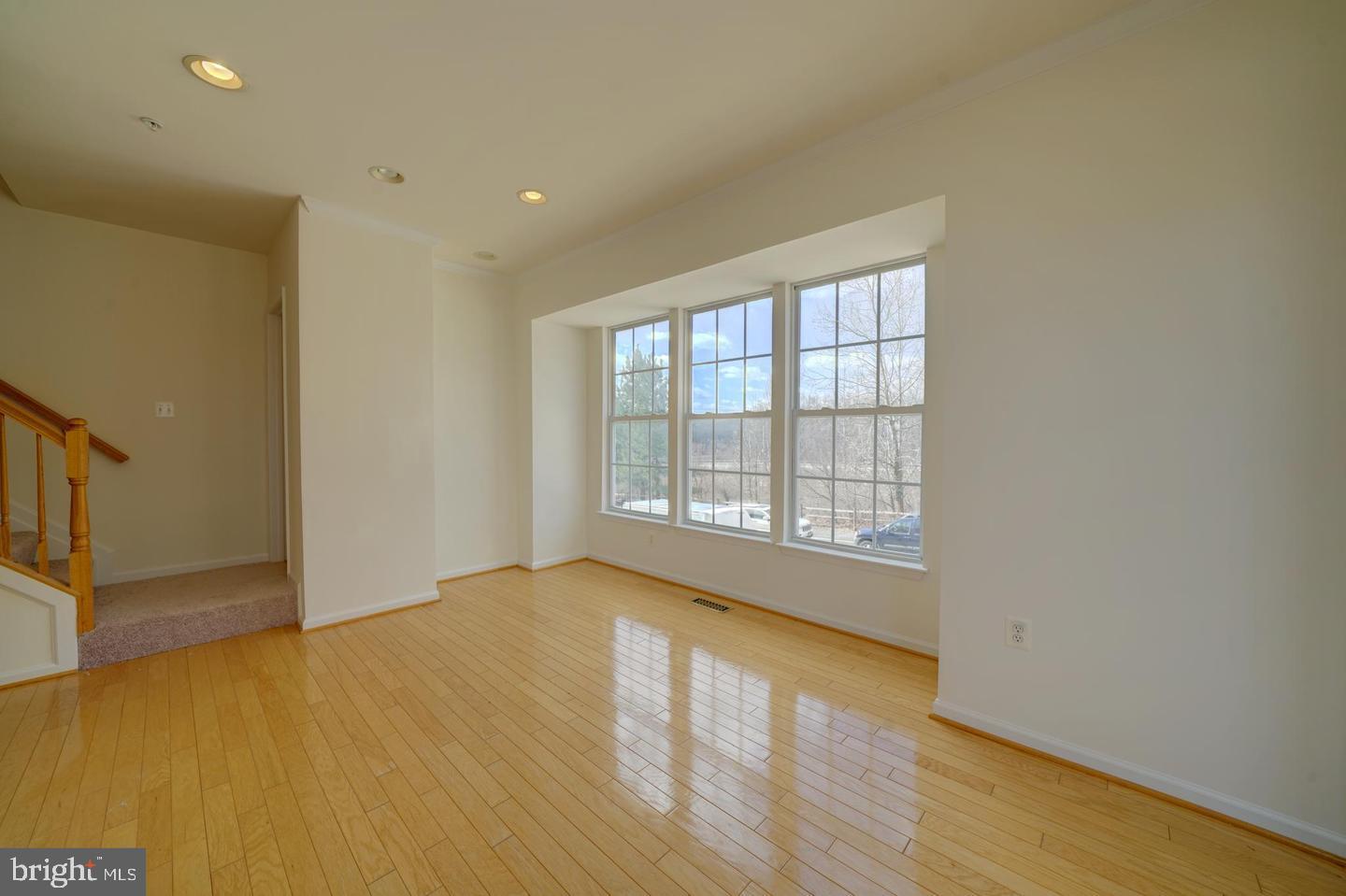 THE WOODYARD PLAT 1> - Residential Lease