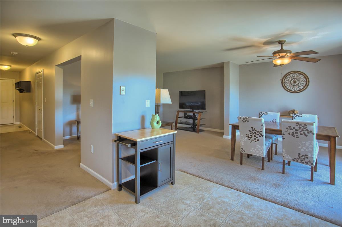 ASHCOMBE FARMS WEST - Residential