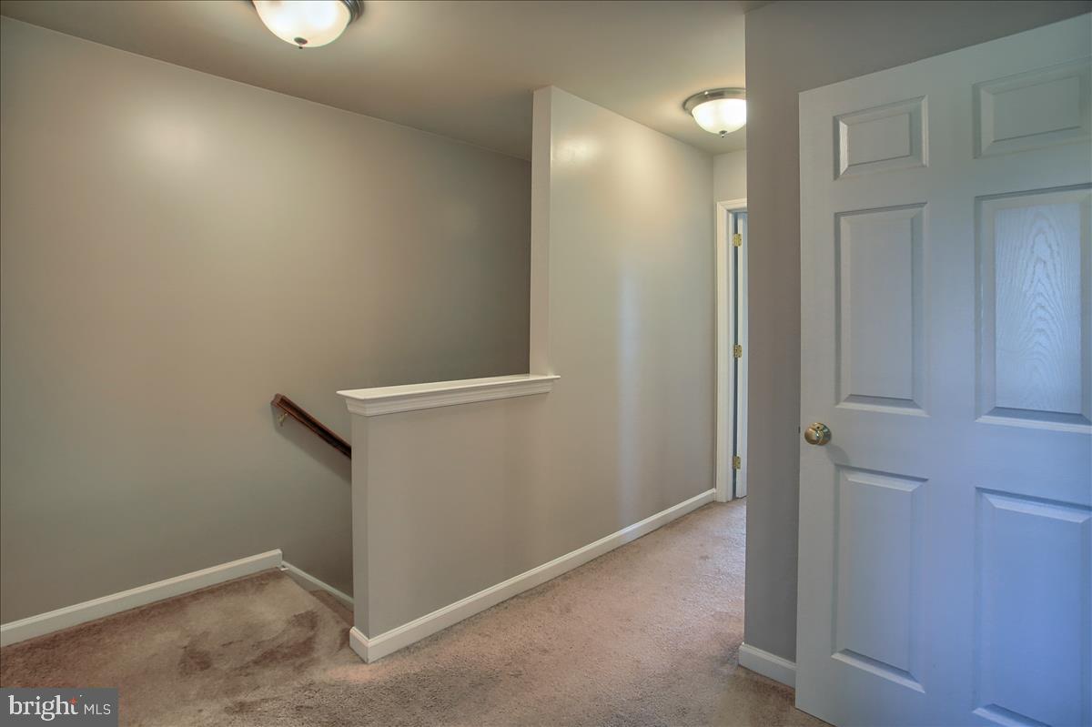 ASHCOMBE FARMS WEST - Residential