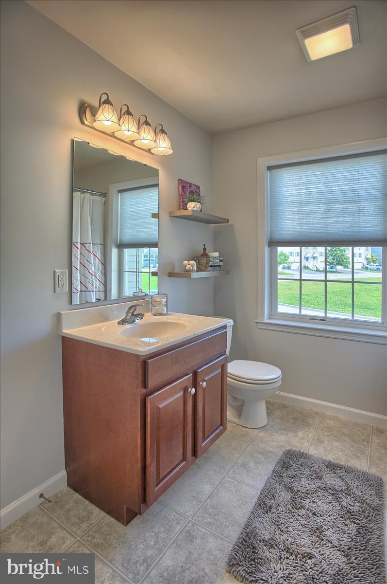 ASHCOMBE FARMS WEST - Residential