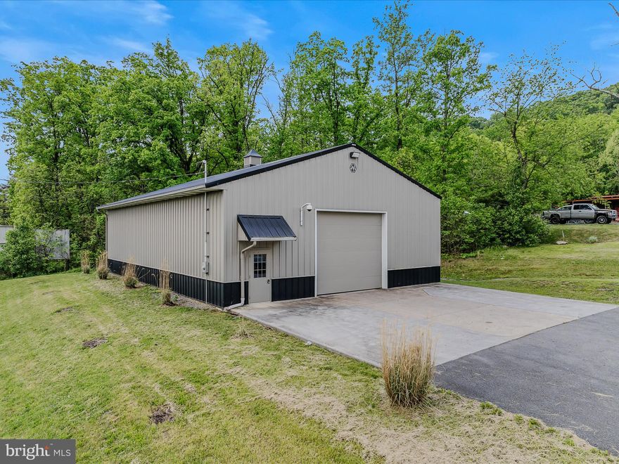 Unique opportunity to lease a property in the David W. Smith Business Park in Berkeley Springs.  Building has 200amp service, 12 ft garage door, concrete floor, paved parking, and much more.  Very good traffic if opening up a business and easy access.  Public water and sewer expected in the are of the property soon.