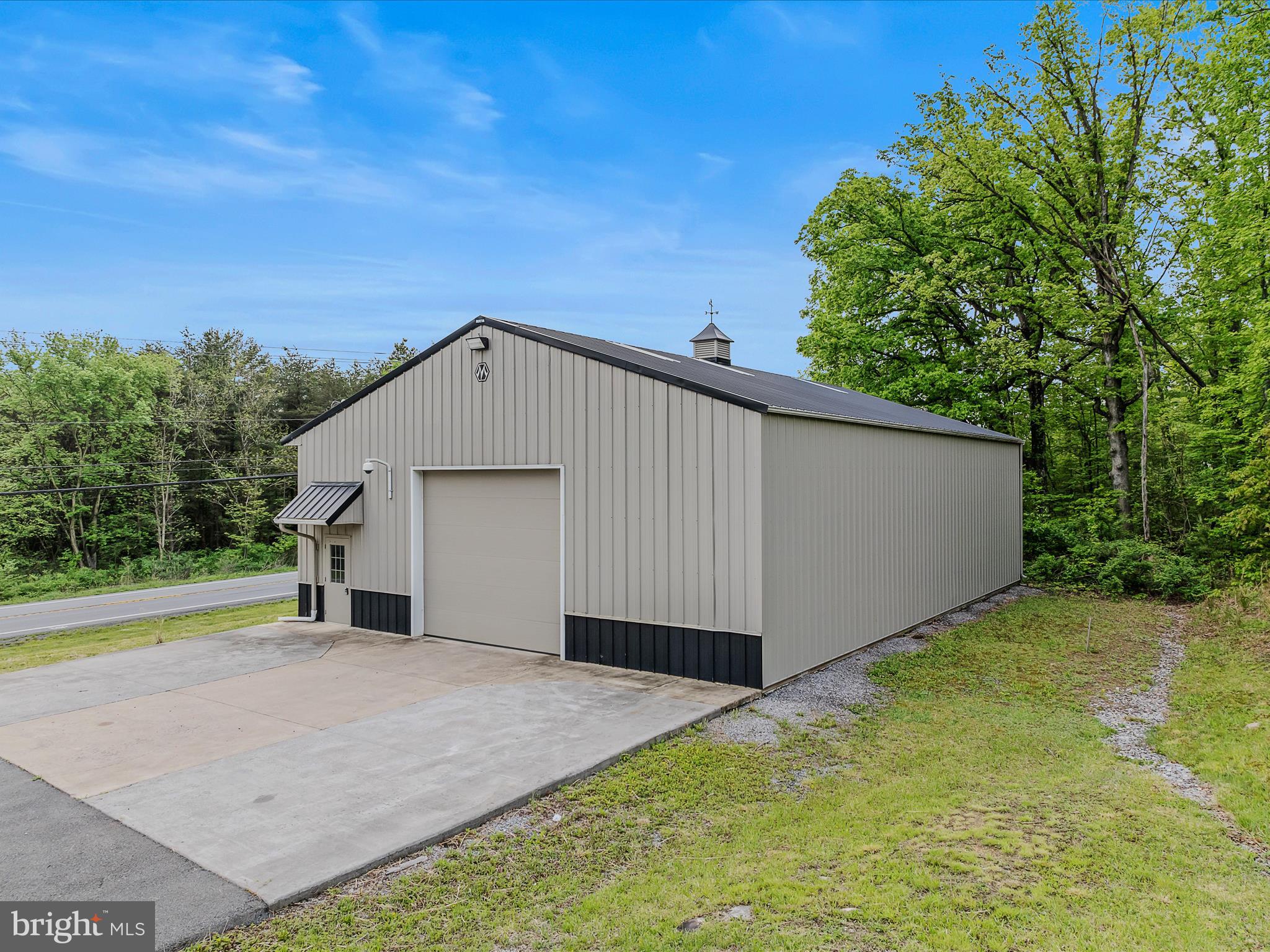 4782 VALLEY ROAD 1