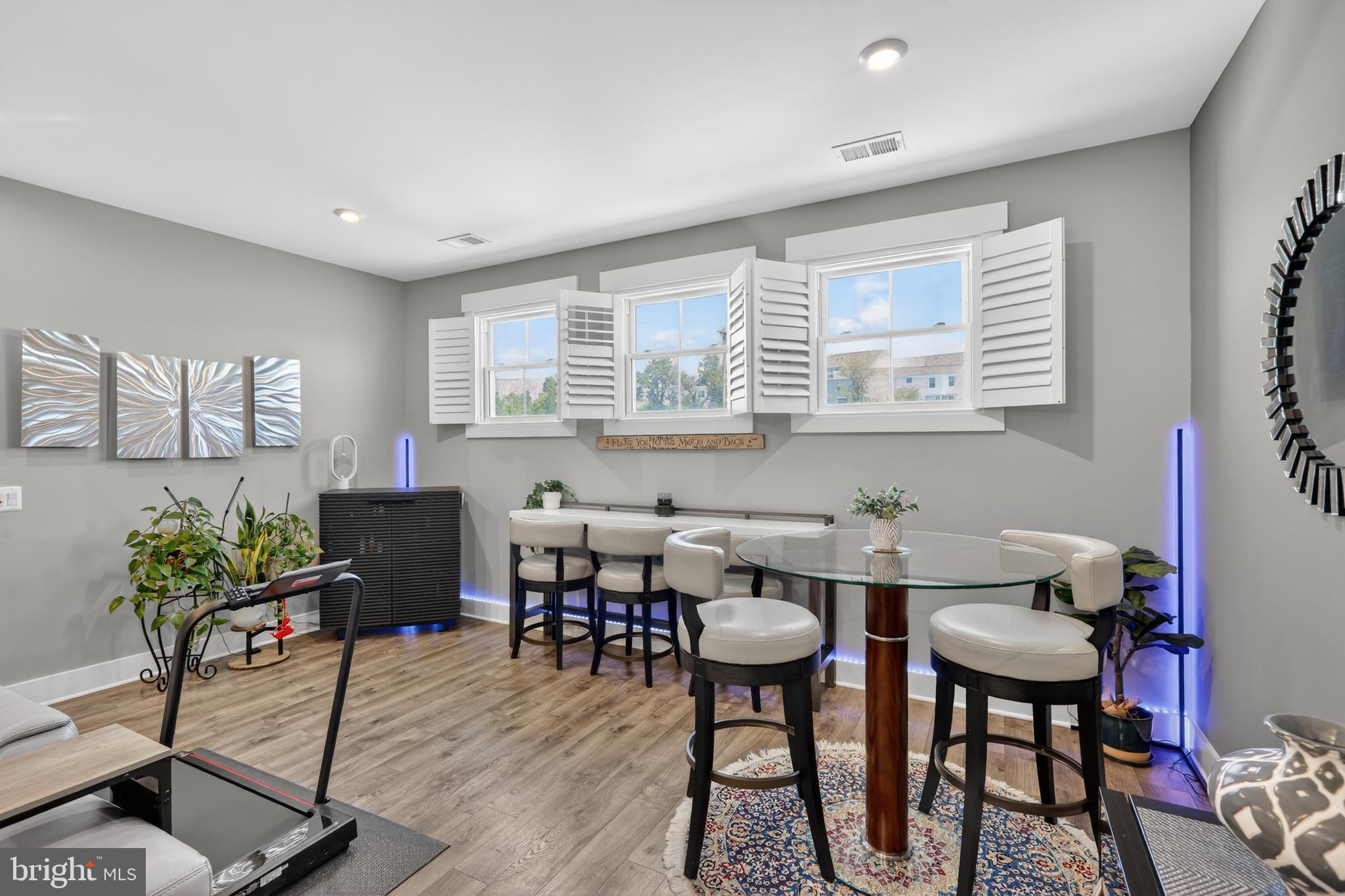 THE RETREAT AT POLAND HILL - Residential