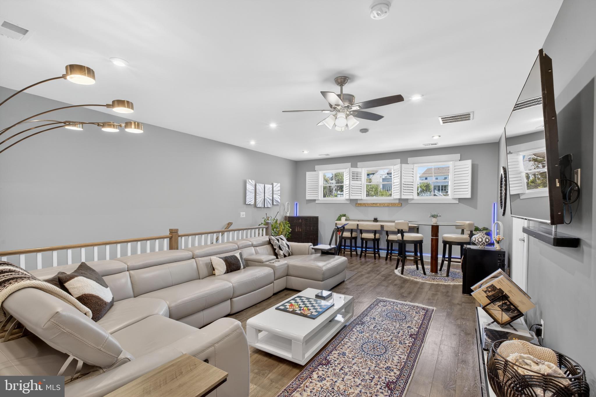 THE RETREAT AT POLAND HILL - Residential