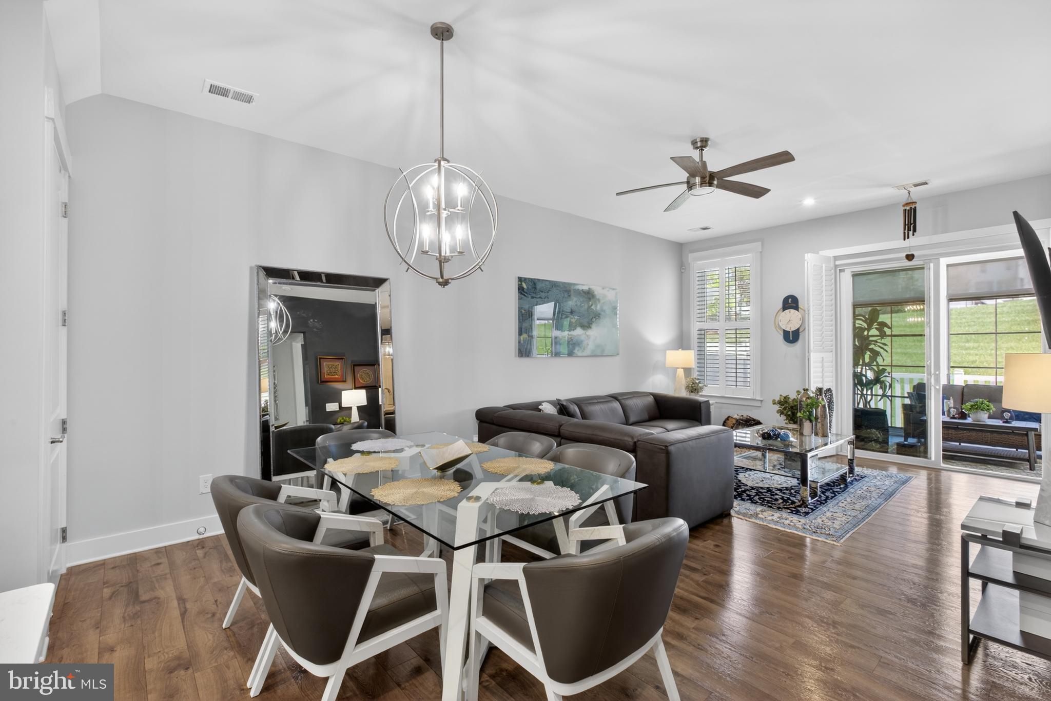 THE RETREAT AT POLAND HILL - Residential