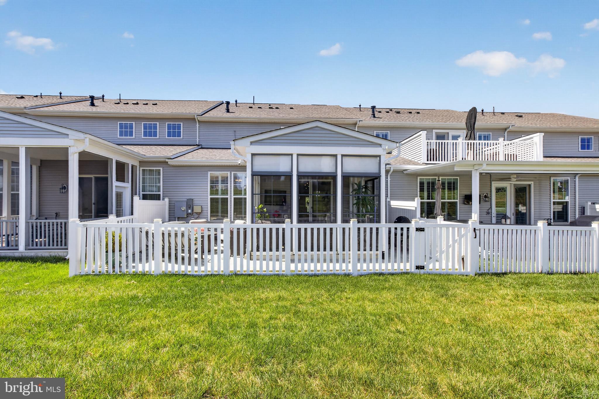 THE RETREAT AT POLAND HILL - Residential